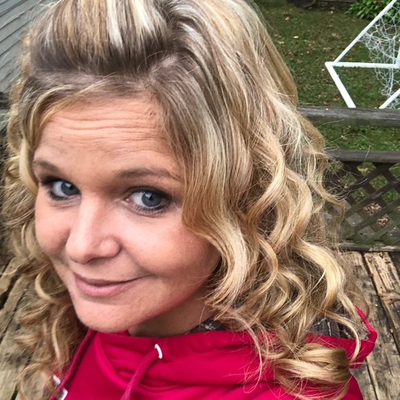 Meet your Posher, Tammy - Picture 1 of 1